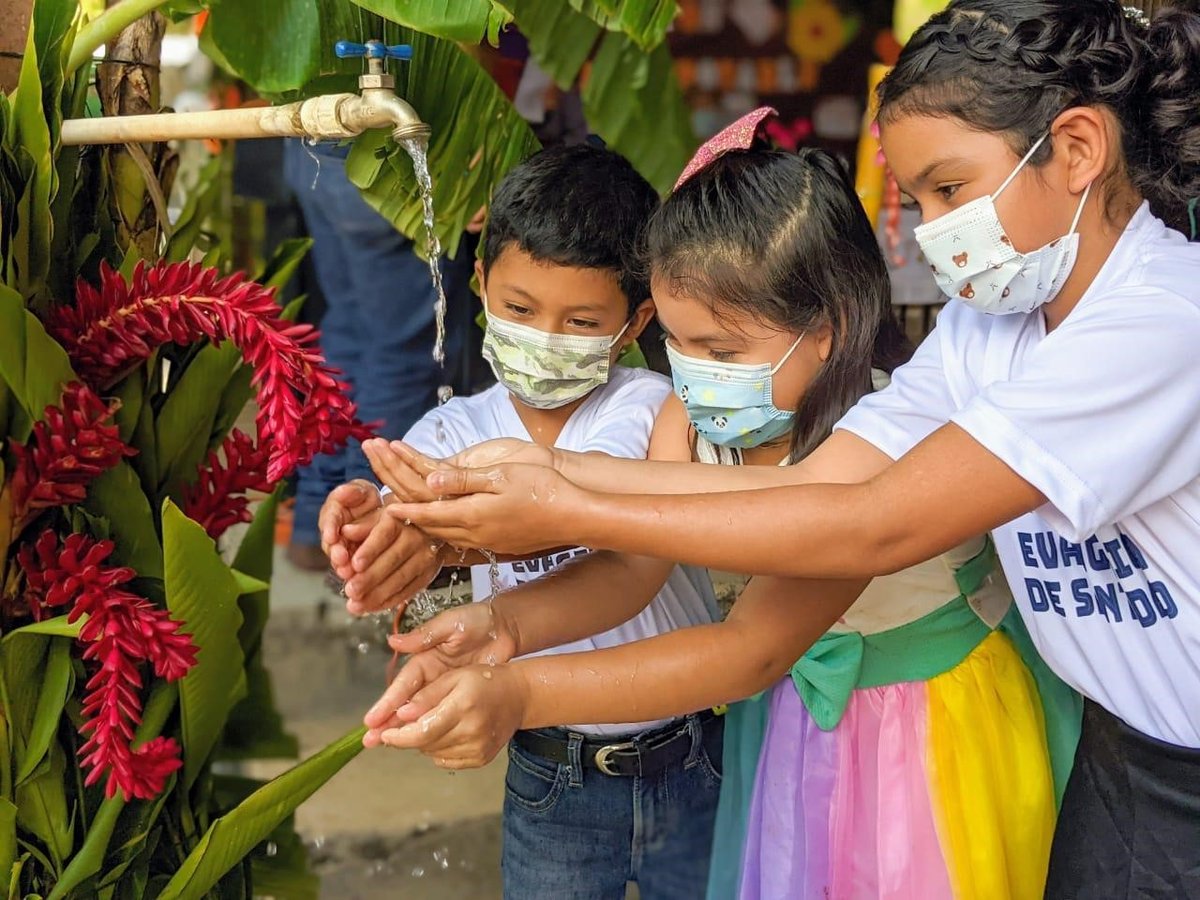 San Miguelito Celebration Children