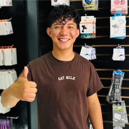 imgi_2_Education-Product-Page-Photo_Jonathan-Alvarado-22-anos-Comayagua