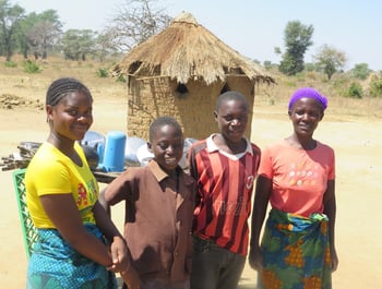 Loveness with her brothers and her Mom